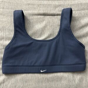 Like New Womens Nike Alate All U Light-Support Bra